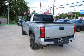 Used 2024  Toyota Tacoma 4WD Double Cab Bed &lpar;Natl&rpar; at Auto Finance Center near Matthews&comma; NC