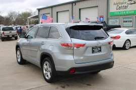 Used 2015  Toyota Highlander AWD 4dr V6 Limited &lpar;Natl&rpar; at Auto Finance Center near Matthews&comma; NC