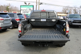Used 2015  Toyota Tacoma 2WD Double Cab PreRunner V6 Short Bed at Auto Finance Center near Matthews&comma; NC