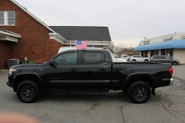 Used 2022  Toyota Tacoma 2WD Double Cab 6' Bed V6 AT (Natl) at Auto Finance Center near Matthews, NC