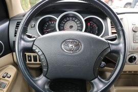 Used 2009  Toyota Tacoma 2WD D-Cab PreRunner Short Bed at Auto Finance Center near Matthews&comma; NC