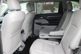 Used 2015  Toyota Highlander AWD 4dr V6 Limited &lpar;Natl&rpar; at Auto Finance Center near Matthews&comma; NC