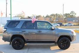 Used 2015  Toyota 4Runner RWD 4dr V6 &lpar;Natl&rpar; at Auto Finance Center near Matthews&comma; NC