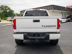 Used 2016  Toyota Tundra 4WD Truck CrewMax 5&period;7L V8 6-Spd AT &lpar;Natl&rpar; at Auto Finance Center near Matthews&comma; NC