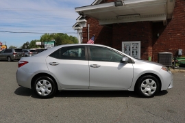 Used 2014  Toyota Corolla 4dr Sdn &lpar;Natl&rpar; at Auto Finance Center near Matthews&comma; NC