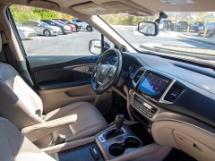 Used 2016  Honda Pilot 4d SUV AWD EX-L at Auto Finance Center near Matthews, NC
