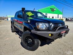 Used 2014  Toyota Tacoma 4WD Double Cab V6 &lpar;Natl&rpar; at Auto Finance Center near Matthews&comma; NC