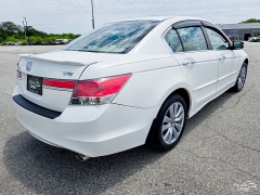 Used 2012  Honda Accord Sedan 4d EX V6 at Auto Finance Center near Matthews&comma; NC
