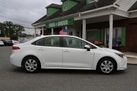 Used 2020 Toyota Corolla 4d Sedan LE at Auto Finance Center near Matthews, NC