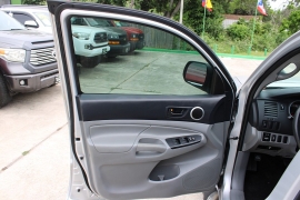 Used 2013  Toyota Tacoma 2WD Double Cab PreRunner V6 Short Bed at Auto Finance Center near Matthews&comma; NC