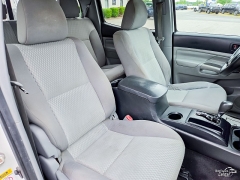 Used 2015  Toyota Tacoma 2WD Double Cab I4 AT PreRunner &lpar;Natl&rpar; at Auto Finance Center near Matthews&comma; NC