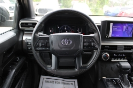 Used 2024  Toyota Tacoma 2WD Double Cab Bed AT &lpar;Natl&rpar; at Auto Finance Center near Matthews&comma; NC
