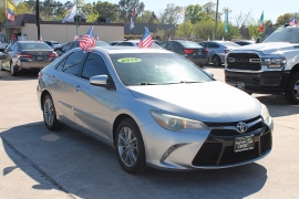 Used 2015  Toyota Camry 4dr Sdn I4 Auto &lpar;Natl&rpar; at Auto Finance Center near Matthews&comma; NC