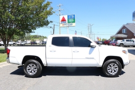 Used 2019  Toyota Tacoma 2WD Double Cab 5' Bed V6 AT &lpar;Natl&rpar; at Auto Finance Center near Matthews&comma; NC