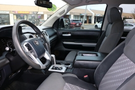 Used 2018  Toyota Tundra 4WD CrewMax 5&period;5' Bed 5&period;7L &lpar;Natl&rpar; at Auto Finance Center near Matthews&comma; NC