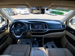 Used 2016  Toyota Highlander FWD 4dr V6 Limited &lpar;Natl&rpar; at Auto Finance Center near Matthews&comma; NC