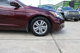 Used 2012  Honda Accord Sedan 4d LX-P at Auto Finance Center near Matthews&comma; NC