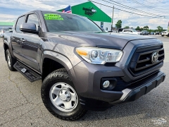 Used 2020  Toyota Tacoma 2WD Double Cab 5' Bed I4 AT &lpar;Natl&rpar; at Auto Finance Center near Matthews&comma; NC