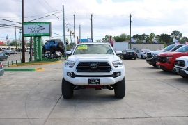 Used 2019  Toyota Tacoma 4WD Double Cab 5' Bed V6 &lpar;Natl&rpar; at Auto Finance Center near Matthews&comma; NC