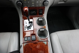 Used 2013  Toyota Highlander 4d SUV AWD Limited at Auto Finance Center near Matthews&comma; NC