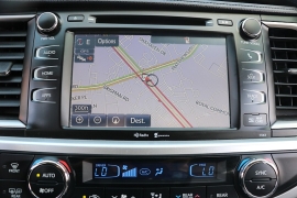 Used 2015  Toyota Highlander 4d SUV FWD XLE at Auto Finance Center near Matthews&comma; NC