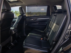 Used 2015 Toyota Highlander 4d SUV AWD XLE at Auto Finance Center near Matthews, NC
