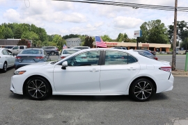 Used 2020  Toyota Camry SE Auto &lpar;Natl&rpar; at Auto Finance Center near Matthews&comma; NC