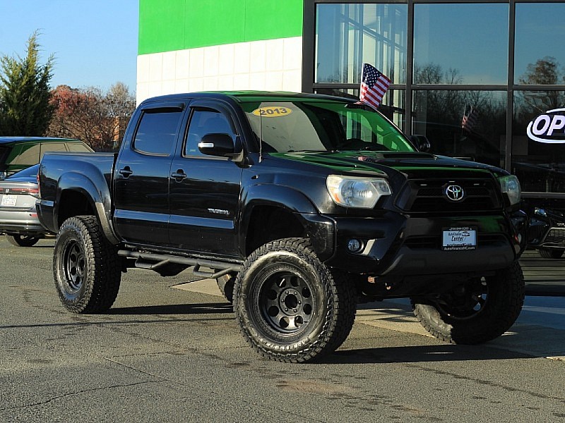 Used 2013  Toyota Tacoma 2WD Double Cab PreRunner V6 Short Bed at Auto Finance Center near Matthews, NC