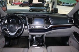 Used 2015  Toyota Highlander AWD 4dr V6 Limited &lpar;Natl&rpar; at Auto Finance Center near Matthews&comma; NC