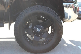 Used 2017 Toyota Tundra 2WD CrewMax SR5 4.6L at Auto Finance Center near Matthews, NC