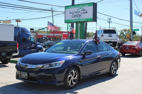 2016 Honda Accord LX's photo