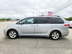 Used 2011  Toyota Sienna 5dr Van V6 LE FWD &lpar;Natl&rpar; at Auto Finance Center near Matthews&comma; NC