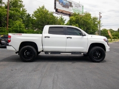 Used 2016  Toyota Tundra 4WD Truck CrewMax 5&period;7L V8 6-Spd AT &lpar;Natl&rpar; at Auto Finance Center near Matthews&comma; NC