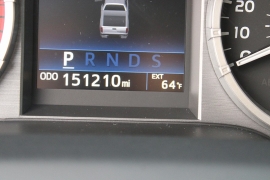 Used 2017  Toyota Tundra 4WD CrewMax 5&period;5' Bed 5&period;7L FFV &lpar;Natl&rpar; at Auto Finance Center near Matthews&comma; NC