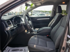 Used 2016 Toyota Highlander AWD 4dr V6 LE (Natl) at Auto Finance Center near Matthews, NC