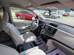 Used 2011 Toyota Sienna 5dr Van V6 LE FWD (Natl) at Auto Finance Center near Matthews, NC
