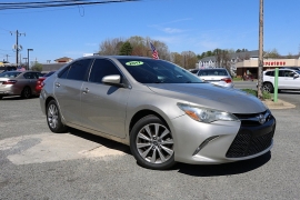 Used 2017  Toyota Camry Auto &lpar;Natl&rpar; at Auto Finance Center near Matthews&comma; NC