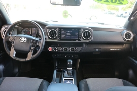 Used 2020  Toyota Tacoma 4WD Double Cab 5' Bed V6 &lpar;Natl&rpar; at Auto Finance Center near Matthews&comma; NC