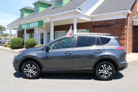 Used 2018  Toyota RAV4 LE FWD &lpar;Natl&rpar; at Auto Finance Center near Matthews&comma; NC