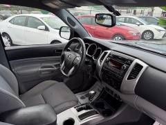 Used 2012  Toyota Tacoma 2WD Double Cab PreRunner V6 Short Bed at Auto Finance Center near Matthews, NC