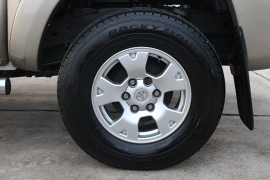 Used 2005  Toyota Tacoma 2WD D-Cab PreRunner V6 at Auto Finance Center near Matthews&comma; NC