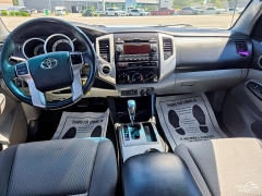 Used 2012  Toyota Tacoma 4WD Double Cab V6 &lpar;Natl&rpar; at Auto Finance Center near Matthews&comma; NC