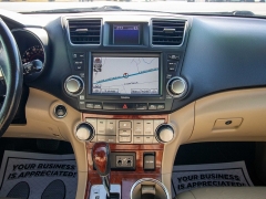 Used 2011  Toyota Highlander 4d SUV AWD Limited at Auto Finance Center near Matthews, NC