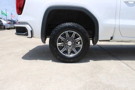 Used 2025  GMC Sierra 1500 4WD Crew Cab 147" AT4 at Auto Finance Center near Matthews&comma; NC