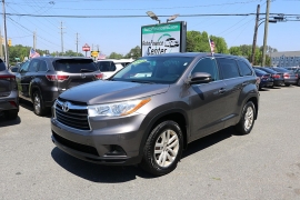 Used 2014  Toyota Highlander AWD 4dr V6 LE &lpar;Natl&rpar; at Auto Finance Center near Matthews&comma; NC