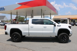 Used 2024  GMC Sierra 1500 4WD Crew Cab 157" SLE at Auto Finance Center near Matthews&comma; NC