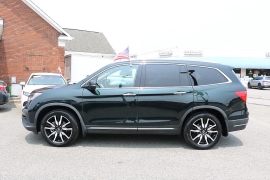 Used 2020 Honda Pilot 4d SUV AWD Elite at Auto Finance Center near Matthews, NC