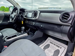Used 2019  Toyota Tacoma 2WD Double Cab 5' Bed V6 AT &lpar;Natl&rpar; at Auto Finance Center near Matthews&comma; NC