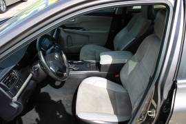 Used 2015  Toyota Camry 4dr Sdn V6 Auto &lpar;Natl&rpar; at Auto Finance Center near Matthews&comma; NC