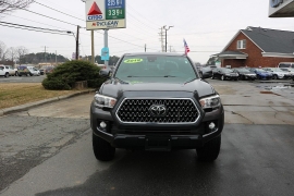 Used 2019  Toyota Tacoma 4WD Double Cab 5' Bed V6 &lpar;Natl&rpar; at Auto Finance Center near Matthews&comma; NC